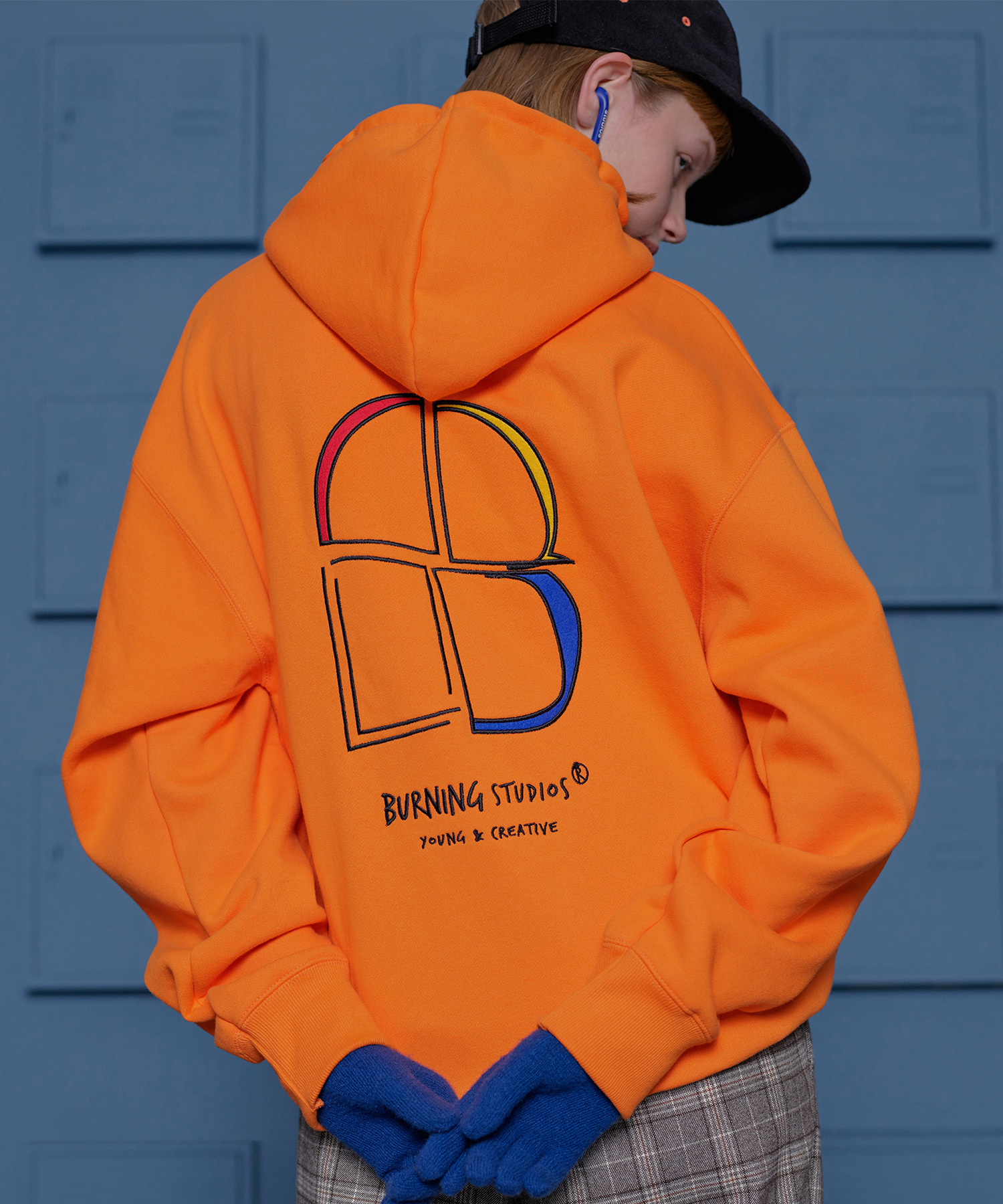 B window Hoodie (Orange)