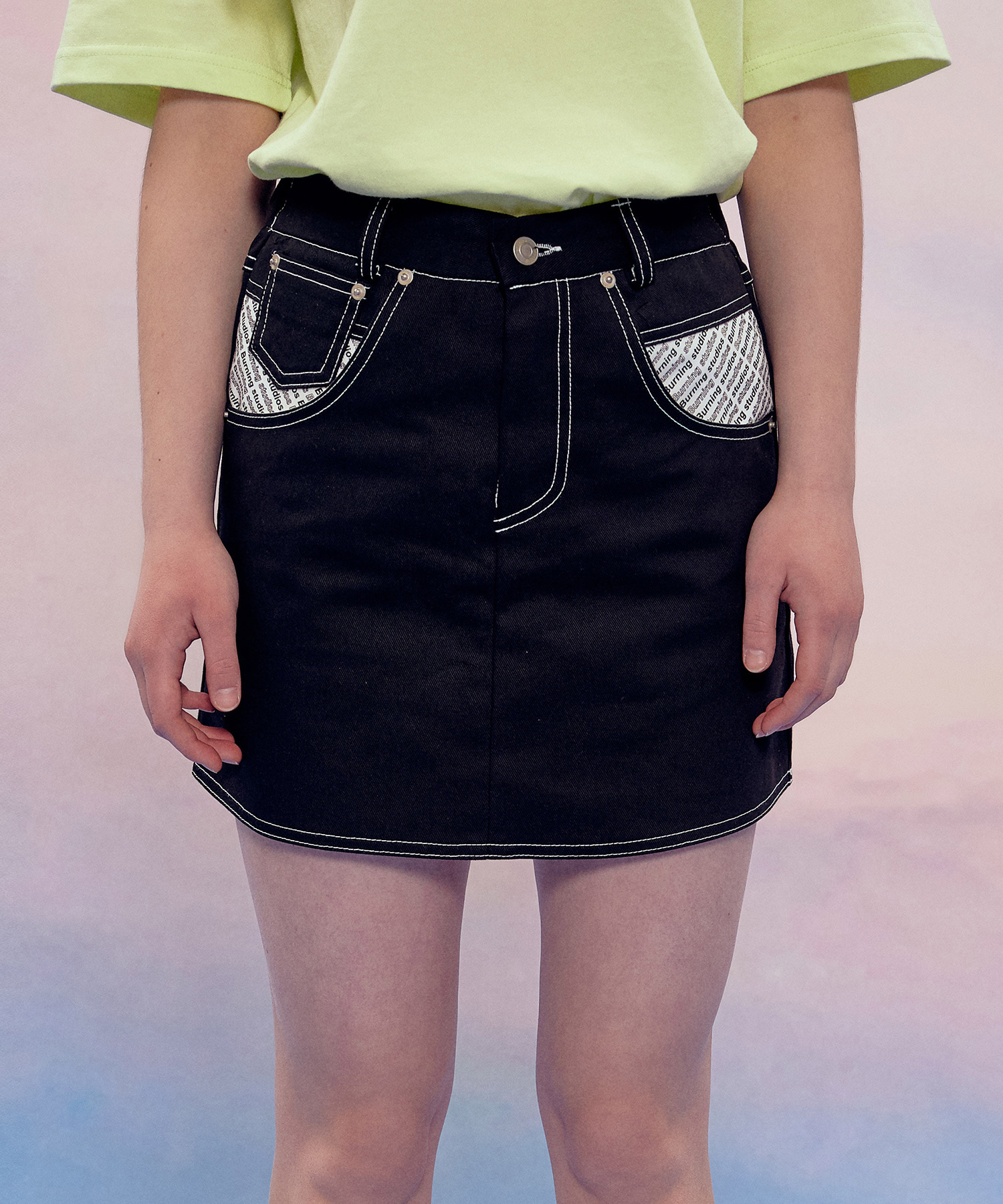 Short Cotton Skirt (Black)